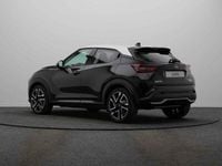 Nieuw Nissan Juke Pack 143 PK (105 kW) 2025 Two tone: metallic black / blade silver (zwar SUV