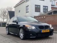 tweedehands BMW 523 i High Ex. LCI M pakket Carbonschwarz Open dak