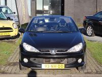 tweedehands Peugeot 206 CC 2.0-16V Cabrio LM-Velgen Leder Zwart Trekhaak NAP APK