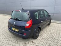 tweedehands Renault Grand Scénic II 2.0-16V Tech Line 7p.