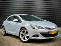 tweedehands Opel Astra 1.4 Turbo Sport 140PK! NAVI|XENON|CLIMA *NAP*