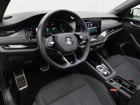 tweedehands Skoda Octavia Combi 1.0 e-TSI 110PK DSG Sport Business | Pano | Trekhaak | Keyless | 18 inch | Apple Carplay / Android Auto