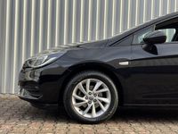 tweedehands Opel Astra Sports Tourer 1.2 Edition | Navigatie