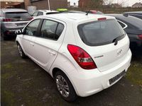 Occasion Hyundai i20 2011 Wit Sedan