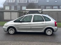 Occasion Citroën Xsara Picasso 136 PK (100 kW) 2004 Grijs MPV
