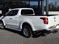 tweedehands Mitsubishi L200 2.4 DI-D CLUB CAB INTENSE 4WD VAN