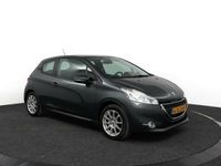 tweedehands Peugeot 208 1.2 VTi Airco Cruise Navi