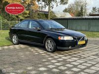 tweedehands Volvo S60 2.4 D5 Edition II Airco NAP tellerstand! 1e eigenaar! Rijdt goed!