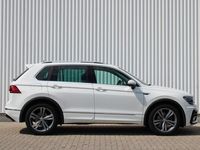 tweedehands VW Tiguan 1.5 TSI ACT Highline Business R-LINE | LEER | OPEN DAK | 360 CAMERA | NAVI