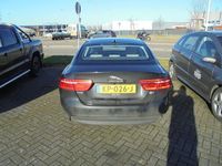 Occasion Jaguar XE Portfolio 163 PK (119 kW) 2016 Zwart (metallic) Sedan