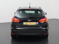 tweedehands Ford Focus Wagon 1.5 Automaat Titanium