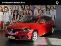Occasion Renault Mégane GrandTour LIMITED 142 PK (104 kW) 2019 Rood (metallic) Stationwagen