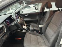 Occasion Kia Stonic 101 PK (74 kW) 2021 Wit SUV