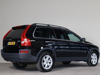 tweedehands Volvo XC90 2.4 D5 Kinetic 7-Pers. I Schuifdak I Leder -- TWEE