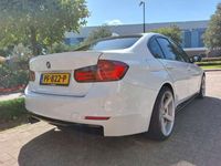 tweedehands BMW 328 328 i Aut. Luxury Line