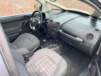Occasion VW New Beetle Highline 101 PK (74 kW) 2004 Grijs Hatchback