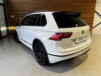 tweedehands VW Tiguan 1.5 TSI ACT R-Line Executive Black style | 3 x R-l