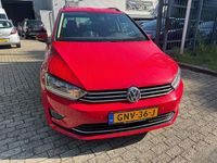 Occasion VW Golf Sportsvan LOUNGE 110 PK (80 kW) 2015 Rood MPV