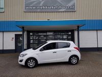 tweedehands Hyundai i20 1200i 5 DEURS AIRCO LM VELGEN