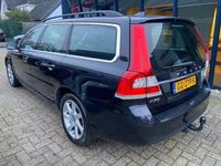 tweedehands Volvo V70 1.6 T4 Nordic+ Automaat LEER / NAVI / TREKHAAK