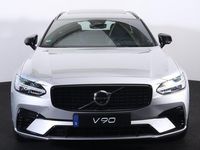tweedehands Volvo V90 T6 AWD R-Design - Panorama/schuifdak - IntelliSafe Assist & Surround - 360º Camera - Harman/Kardon audio - Adaptieve LED koplampen - Verwarmde voorstoelen, stuur & achterbank - Head up display - Parkeersensoren voor & achter - Elektr. inklapbare