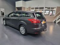 tweedehands Ford Focus Wagon 1.5 TDCI 1E EIGENAAR NAVI NAP NL AUTO