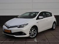 Occasion Toyota Auris Hybrid 136 PK (100 kW) 2016 Wit Hatchback