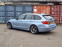 tweedehands BMW 320 3-SERIE Touring d Edition Executive Upgrade| APK 24-01-2025 |Panoramadak | Navigatie professional | Nieuwstaat |