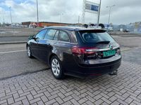 tweedehands Opel Insignia SPORTS TOURER SW 2.0 DIESEL XENON/NAVI/CLIMA