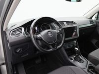 tweedehands VW Tiguan 1.4 TSI ACT Comfortline Business , Panoramadak, Adaptive cruise, Trekhaak