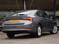 Occasion Skoda Octavia Business Line 110 PK (80 kW) 2022 Grijs Hatchback