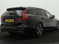 tweedehands Volvo V60 BWJ 2020 /191 PK 2.0 D4 R-Design Automaat / Leer / Stoelverwaming / Panoramisch schuifdal / Sportstoelen / Carplay /