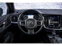 tweedehands Volvo V60 CC Cross Country 2.0 T5 AWD Momentum Pro