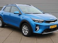 Occasion Kia Stonic 101 PK (74 kW) 2024 Sporty blue (donker blauw) SUV
