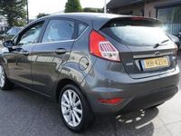 tweedehands Ford Fiesta 1.0 101PK TITANIUM 1eEIG NAVI/16INCH/AIRCO PERFECT