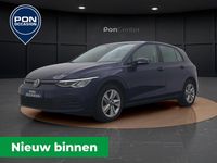 Occasion VW Golf VIII Life 110 PK (80 kW) 2021 Blauw Hatchback