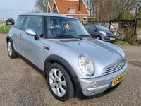 tweedehands Mini ONE 1.6 Salt/apk/navi/airco/rijd rem schakel goed/inruil mog !!!