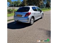 tweedehands Peugeot 207 1.6 VTi Sportium