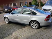 tweedehands Volvo S40 1.8 LEER NAVI IN NIEUW STAAT