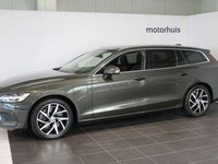 tweedehands Volvo V60 T8 Twin Engine 390pk AWD Geartronic Momentum Pro