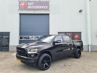 tweedehands Dodge Ram PICKUP 5.7 V8 4x4 Crew Cab Laramie|pano|full black!