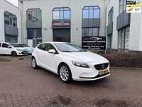 Occasion Volvo V40 Momentum 150 PK (110 kW) 2013 Wit Hatchback