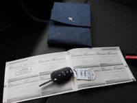 tweedehands Peugeot Expert 231S 2.0 BlueHDI 120 Premium Pack Bijrijdersbank, Apple Carplay, Navigatie, Airco, Elektrische ramen, Cruise control