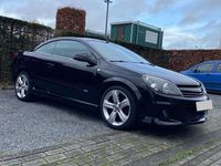 Occasion Opel Astra Cabriolet OPC 150 PK (110 kW) 2010 Zwart Cabriolet
