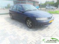 tweedehands Opel Vectra 1.6-16V EXPORT!