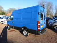 tweedehands Iveco Daily 40C18 3.0 Airco 3500kg trekhaak standkachel