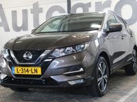 tweedehands Nissan Qashqai 1.3 DIG-T Design Edition | Automaat | 100% onderhouden | Trekhaak | Cruise | Clima | Keyless entry | Rondomzicht camera | Panorama | Bluetooth | Navi |