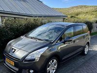 Occasion Peugeot 5008 156 PK (114 kW) 2011 Grijs Stationwagen