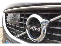 tweedehands Volvo V40 T3 R-Design Intellisafe!! #Pano #HarmanKardon #Keyless