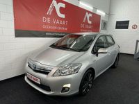 tweedehands Toyota Auris 1.8 Full Hybrid Business - CARBON/NAVI/CAM/NAP